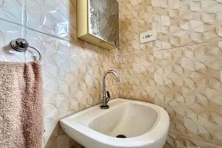 Casa à venda com 600m², 4 quartos e 10 vagasBanheiro da Suíte