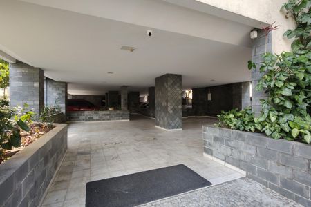 Apartamento para alugar com 70m², 2 quartos e 1 vagaHall de entrada