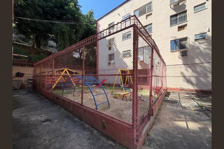 Apartamento à venda com 48m², 2 quartos e 1 vagaÁrea comum - Playground