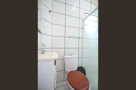 Banheiro de casa para alugar com 1 quarto, 40m² em Cidade Intercap, Taboão da Serra