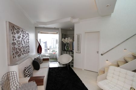 Studio à venda com 76m², 1 quarto e 1 vagaSala