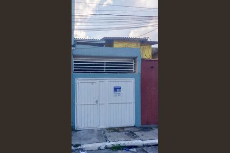 Casa para alugar com 70m², 2 quartos e 1 vagaFachada