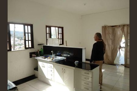 Casa para alugar com 1 quarto, 70m² em Botujuru, Mogi das Cruzes