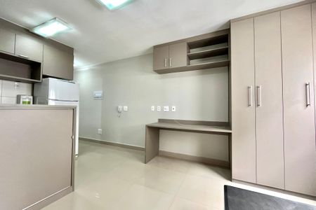 Apartamento para alugar com 24m², 1 quarto e sem vagaSala/Quarto