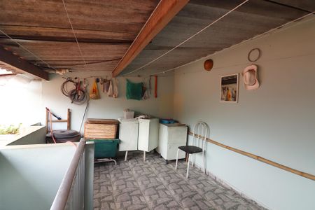 Apartamento à venda com 170m², 2 quartos e 2 vagasSalão 