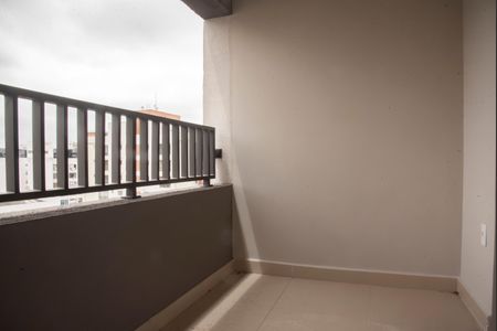 Varanda de kitnet/studio à venda com 1 quarto, 26m² em Vila Clementino, São Paulo