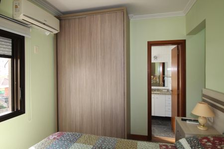 Apartamento à venda com 81m², 3 quartos e 2 vagasSuíte 1