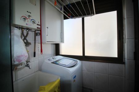 Apartamento à venda com 81m², 3 quartos e 2 vagasÁrea de Serviço