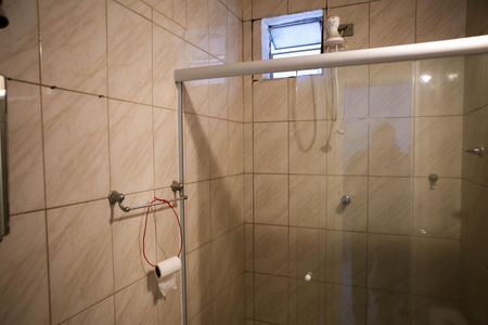 Banheiro de apartamento para alugar com 2 quartos, 36m² em Rio Pequeno, São Paulo