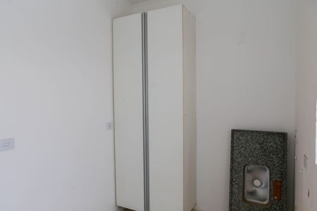 Cozinha de apartamento para alugar com 2 quartos, 36m² em Rio Pequeno, São Paulo