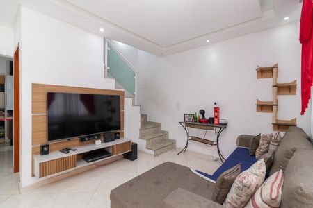 Sala de casa de condomínio à venda com 2 quartos, 83m² em Vila Araguaia, São Paulo