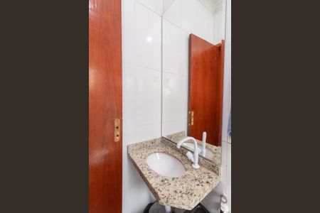 Casa de condomínio à venda com 83m², 2 quartos e 2 vagasBanheiro da Suíte 2