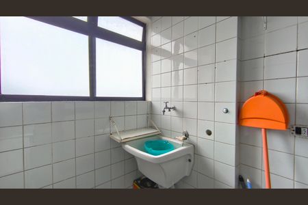 Apartamento à venda com 58m², 2 quartos e 1 vaga Apartamento à venda com 58m², 2 quartos e 1 vagaÁrea de Serviço