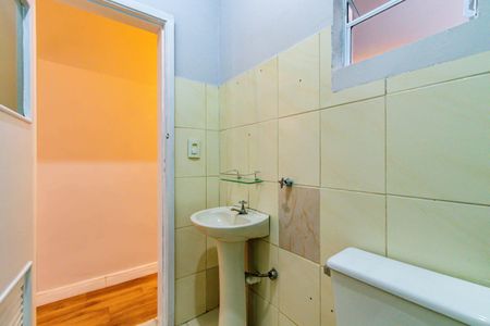 Banheiro de apartamento para alugar com 1 quarto, 45m² em Vila Romana, São Paulo