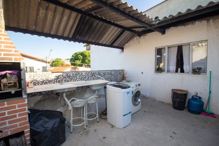 Casa para alugar com 107m², 2 quartos e 1 vaga Casa para alugar com 107m², 2 quartos e 1 vagaÁrea de Serviço
