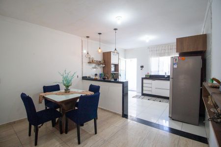 Sala  de casa para alugar com 2 quartos, 107m² em Éden, Sorocaba