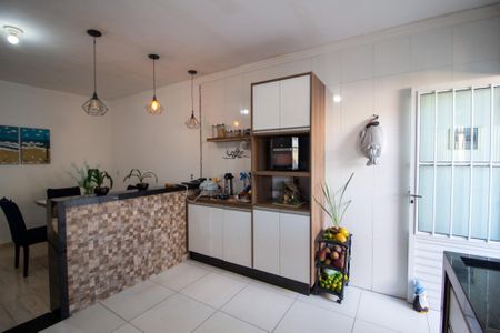 Casa para alugar com 107m², 2 quartos e 1 vaga Casa para alugar com 107m², 2 quartos e 1 vagaCozinha