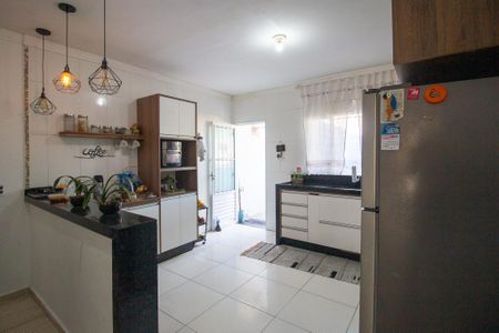 Casa para alugar com 107m², 2 quartos e 1 vaga Casa para alugar com 107m², 2 quartos e 1 vagaCozinha