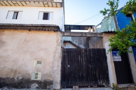 Casa para alugar com 107m², 2 quartos e 1 vaga Casa para alugar com 107m², 2 quartos e 1 vagaFachada