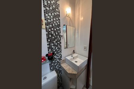 Apartamento à venda com 146m², 2 quartos e 2 vagas Apartamento à venda com 146m², 2 quartos e 2 vagasBanheiro