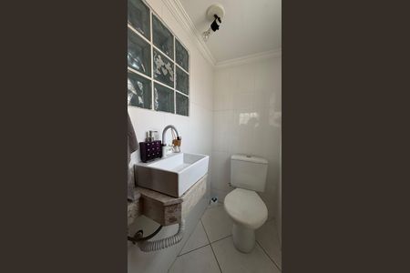 Apartamento à venda com 146m², 2 quartos e 2 vagas Apartamento à venda com 146m², 2 quartos e 2 vagasCobertura - Banheiro