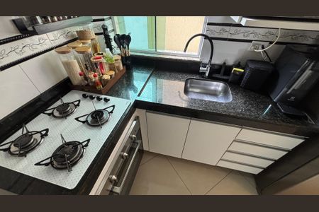 Apartamento à venda com 146m², 2 quartos e 2 vagas Apartamento à venda com 146m², 2 quartos e 2 vagasCozinha