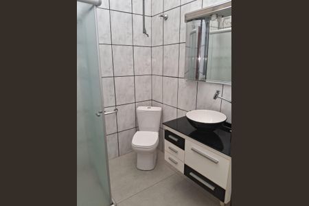 Banheiro de casa para alugar com 3 quartos, 220m² em Vila Boa Vista, Campinas