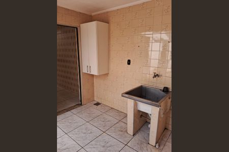 Casa para alugar com 220m², 3 quartos e 2 vagasÁrea de serviço