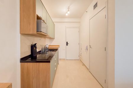 Cozinha de kitnet/studio à venda com 1 quarto, 27m² em Paraíso, São Paulo