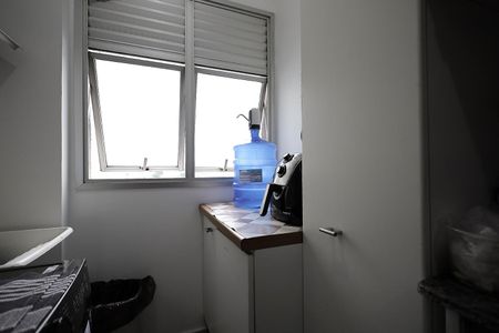 Apartamento à venda com 59m², 3 quartos e 1 vagaÁrea de Serviço