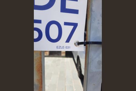Casa à venda com 150m², 2 quartos e 2 vagasPlaquinha