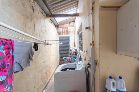 Casa à venda com 150m², 2 quartos e 2 vagasQuintal
