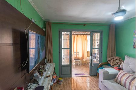 Casa à venda com 150m², 2 quartos e 2 vagasSala