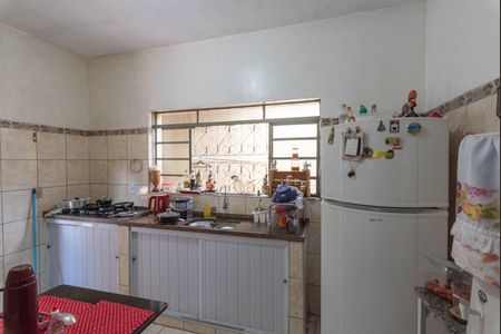 Casa à venda com 150m², 2 quartos e 2 vagasCozinha