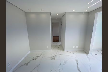 Sala de apartamento para alugar com 1 quarto, 45m² em Santo Amaro, São Paulo