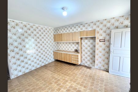 Casa para alugar com 174m², 3 quartos e 2 vagasCozinha