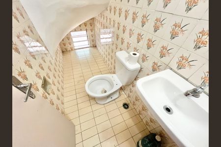 Casa para alugar com 174m², 3 quartos e 2 vagasLavabo