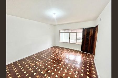 Casa para alugar com 174m², 3 quartos e 2 vagasSala