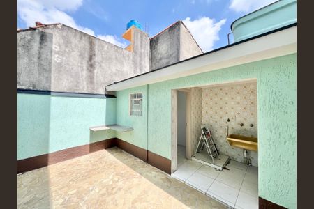 Casa para alugar com 174m², 3 quartos e 2 vagasQuintal