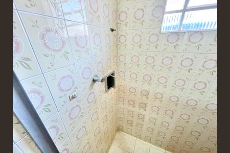 Casa para alugar com 174m², 3 quartos e 2 vagasBanheiro