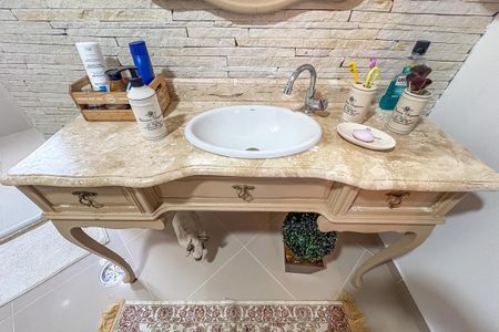 Apartamento à venda com 148m², 3 quartos e 3 vagasBanheiro da Suíte