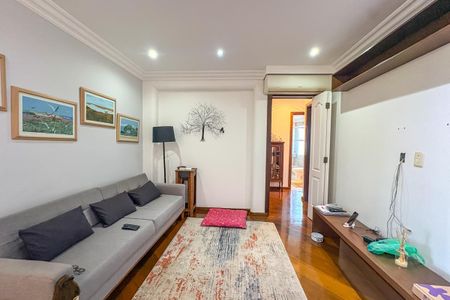 Apartamento à venda com 148m², 3 quartos e 3 vagasSala de TV