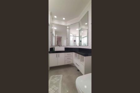 Apartamento para alugar com 74m², 2 quartos e 1 vagaBanheiro da Suíte