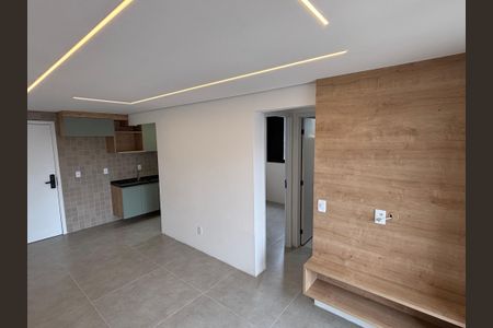 Sala de apartamento à venda com 2 quartos, 49m² em Jardim, Santo André