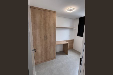 Quarto de apartamento à venda com 2 quartos, 49m² em Jardim, Santo André