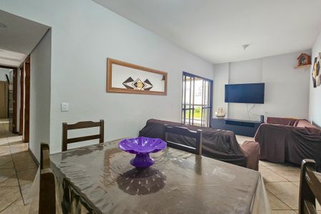 Apartamento para alugar com 96m², 3 quartos e 1 vagaSala