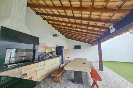 Apartamento para alugar com 96m², 3 quartos e 1 vagaÁrea de Lazer 