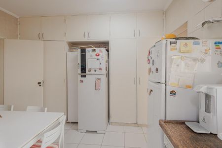 Apartamento à venda com 205m², 3 quartos e 2 vagasCozinha