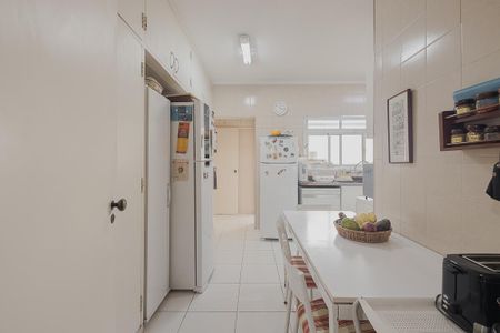 Apartamento à venda com 205m², 3 quartos e 2 vagasCozinha