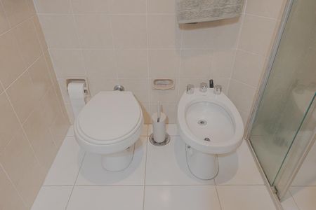 Apartamento à venda com 205m², 3 quartos e 2 vagasBanheiro